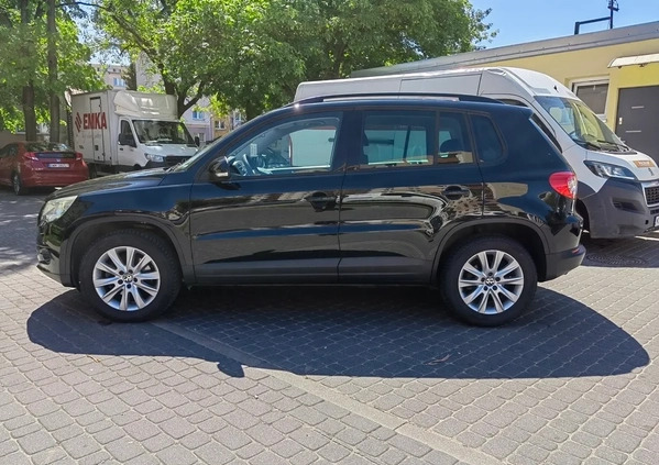 Volkswagen Tiguan cena 32900 przebieg: 131000, rok produkcji 2009 z Białystok małe 172